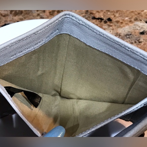 See By ChloΓ© Hana Leather Trifold Wallet πβ€οΈπ₯ - Picture 8 of 17